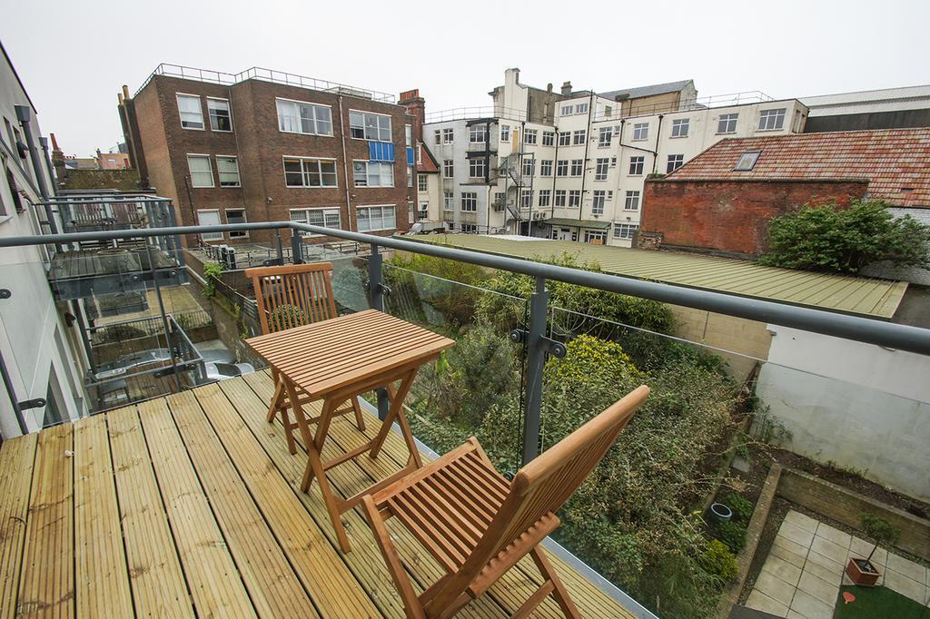 Avalon Balcony Apartment Hove Buitenkant foto